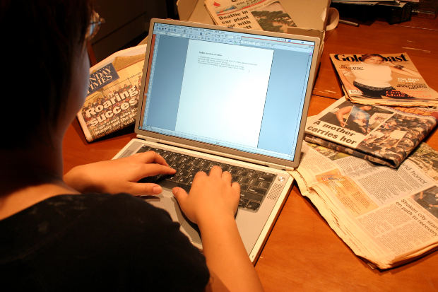 journalist-laptop
